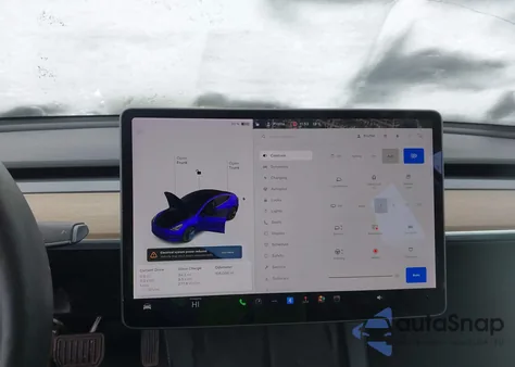 2022 Tesla Model 3 Rear-Wheel Drive z USA, uszkodzony, nr VIN 5YJ3E1EA3NF103783